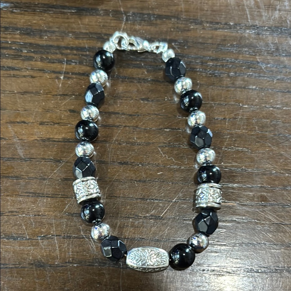 Elegant Black and Silver Beaded Bracelet